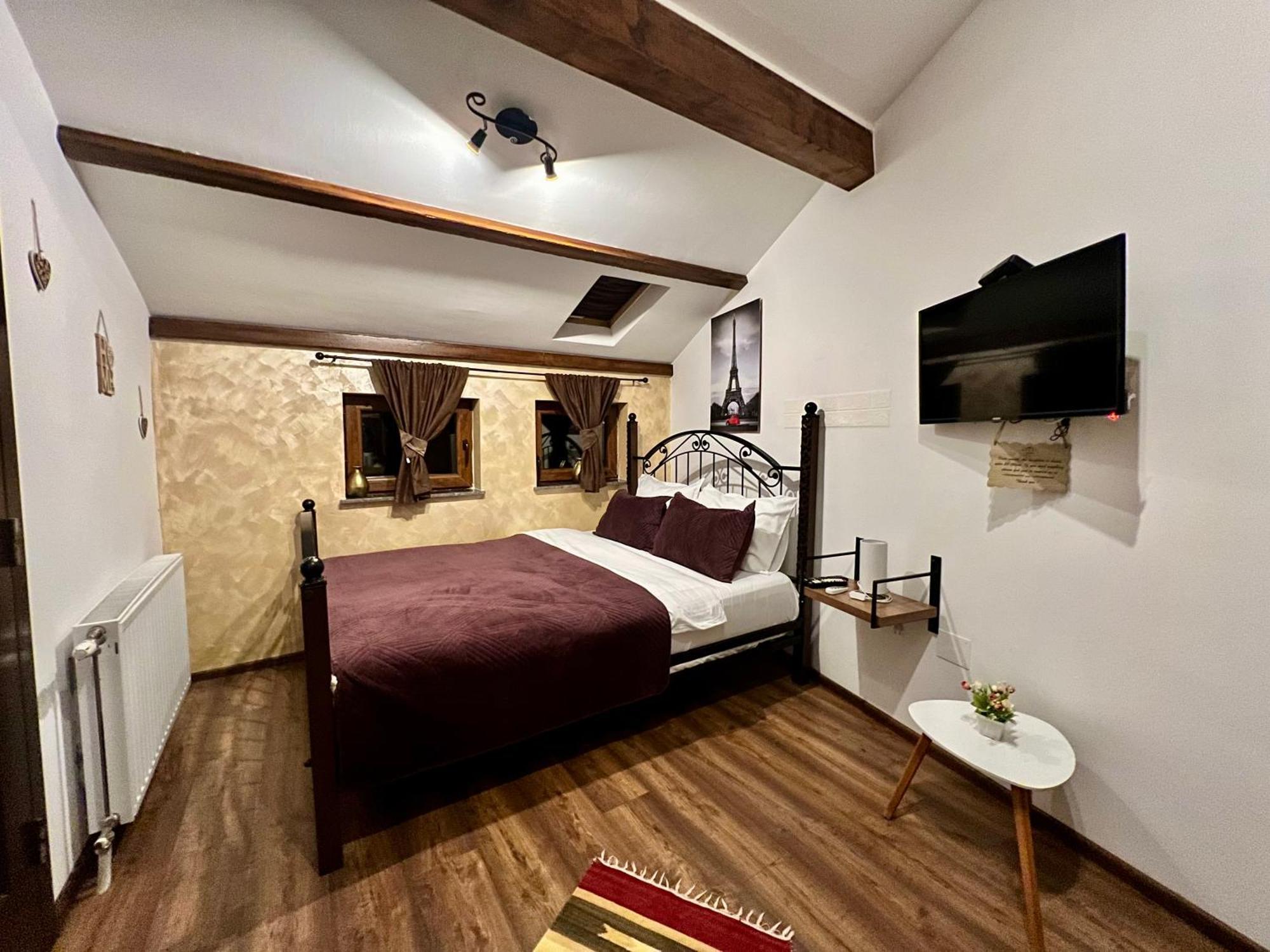Hotel Fjorr พริเซรน ภายนอก รูปภาพ
