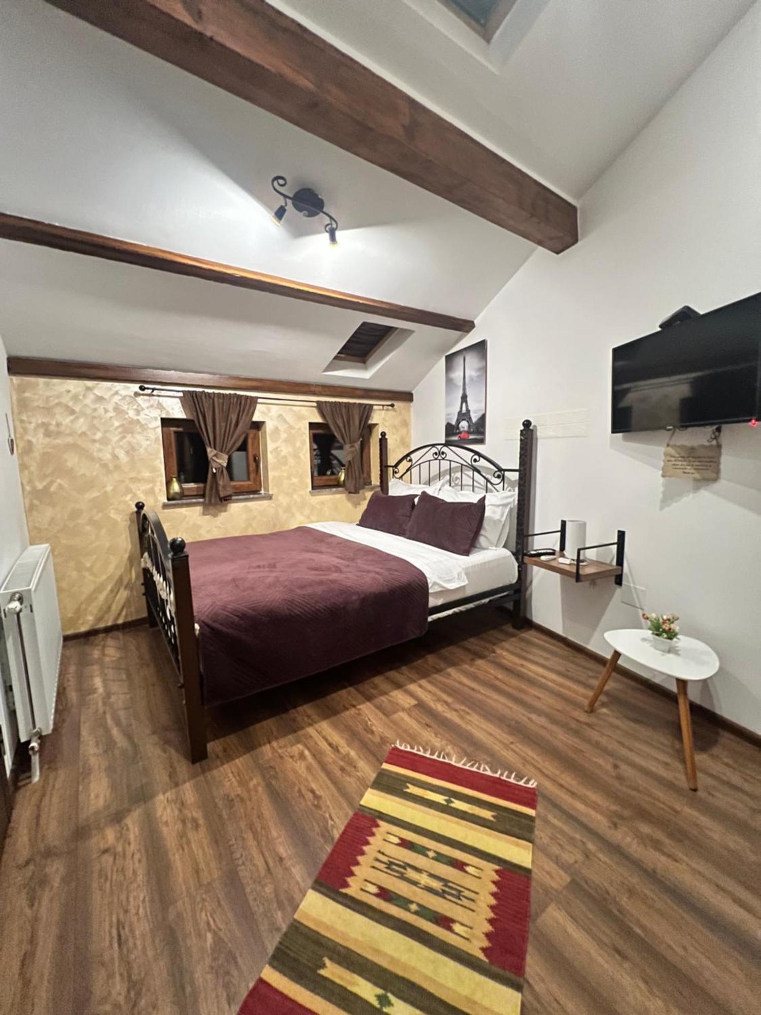 Hotel Fjorr พริเซรน ภายนอก รูปภาพ