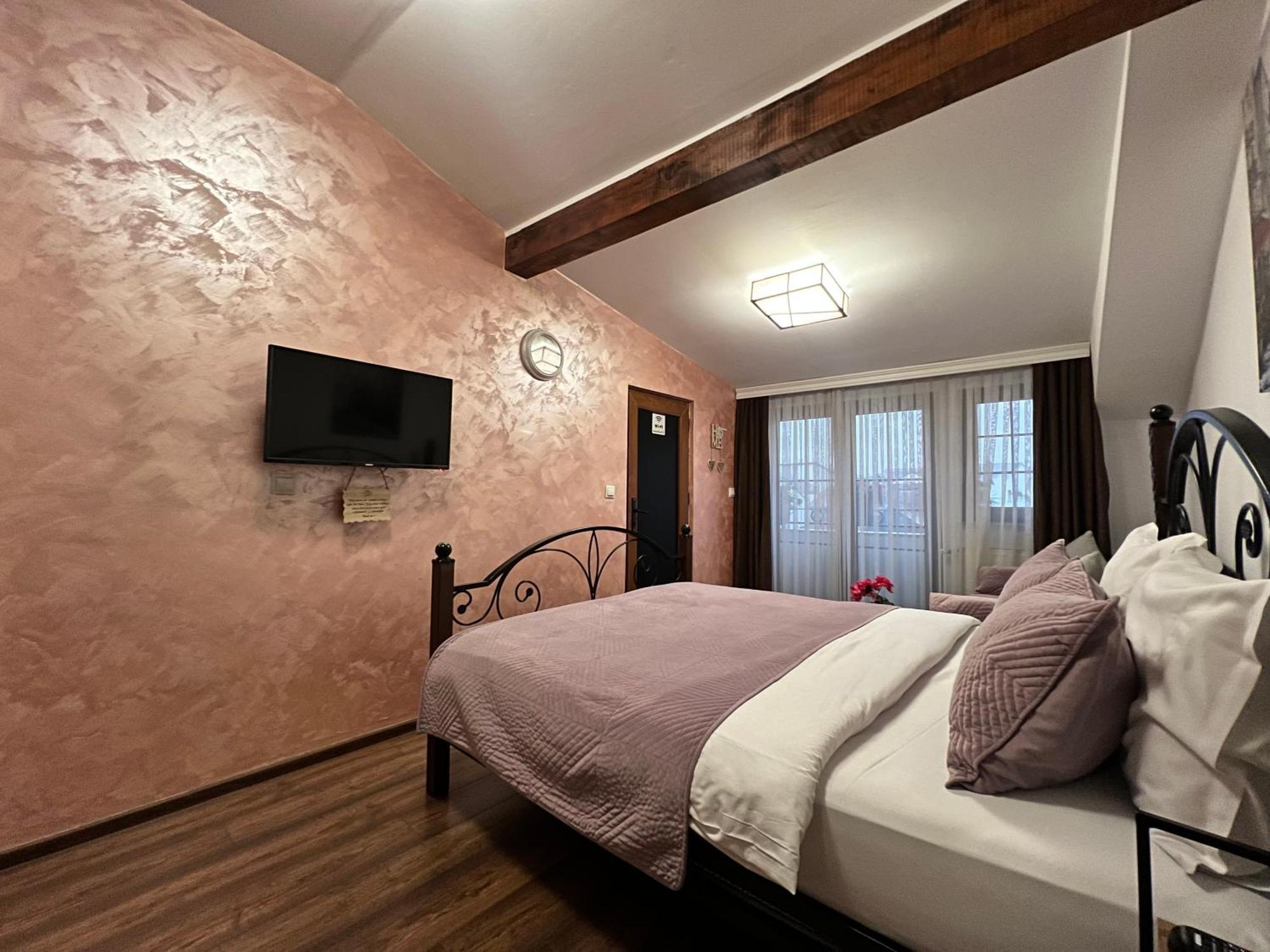 Hotel Fjorr พริเซรน ภายนอก รูปภาพ