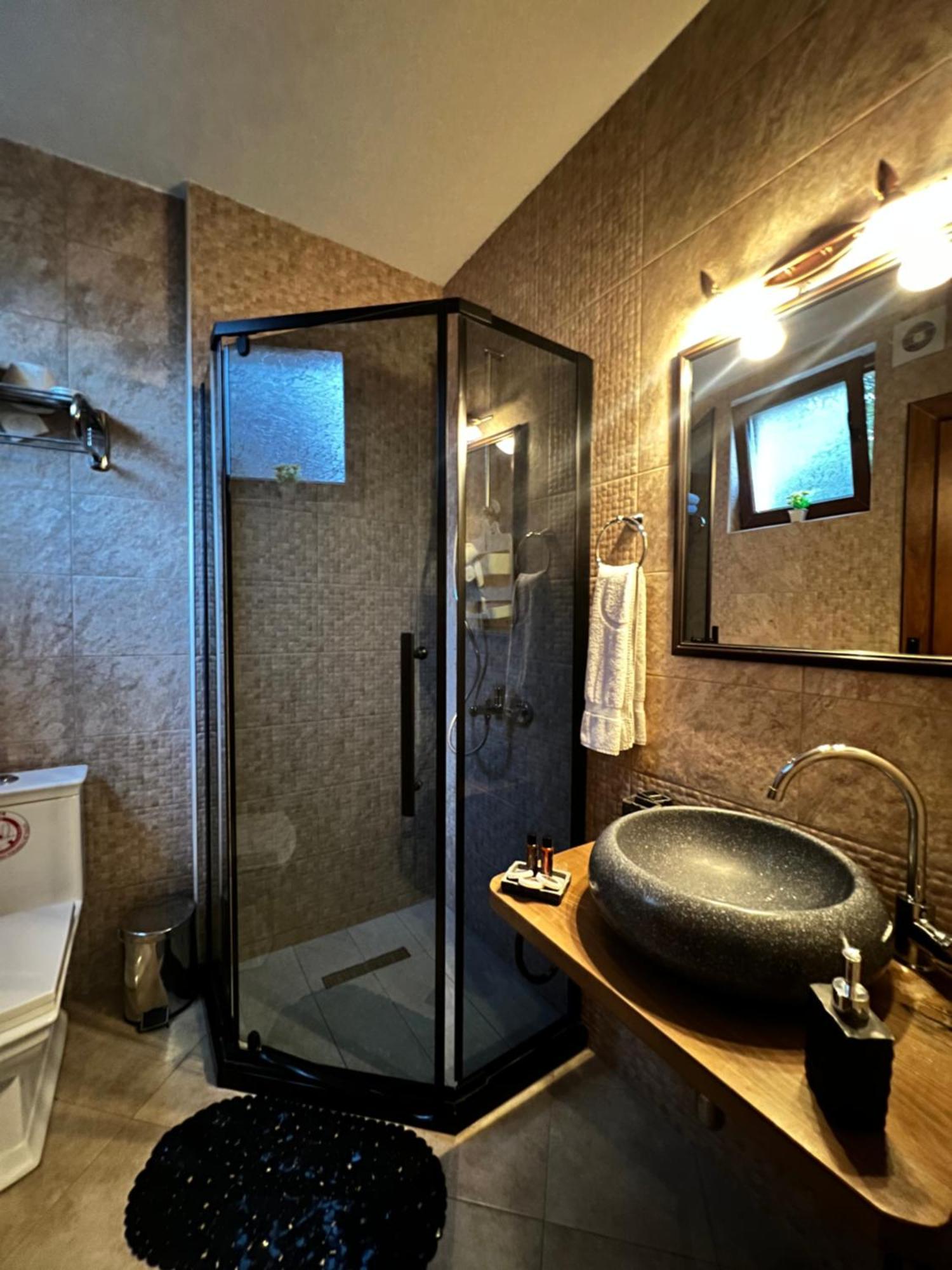 Hotel Fjorr พริเซรน ภายนอก รูปภาพ