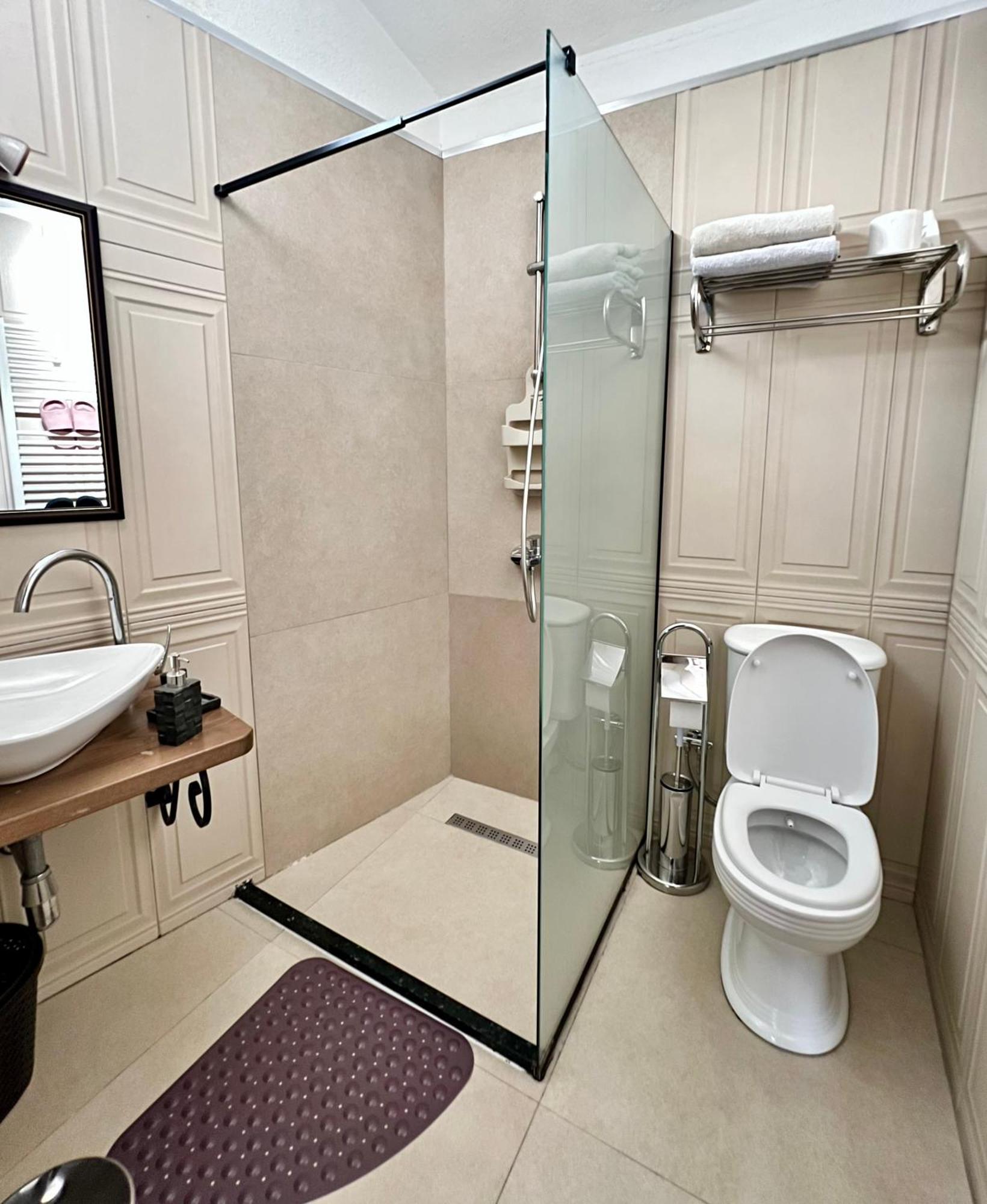 Hotel Fjorr พริเซรน ภายนอก รูปภาพ